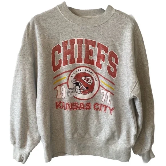 Kansas City Chiefs Abercrombie & Fitch Gray Chiefs Crewneck Sweater - Picture 1 of 4